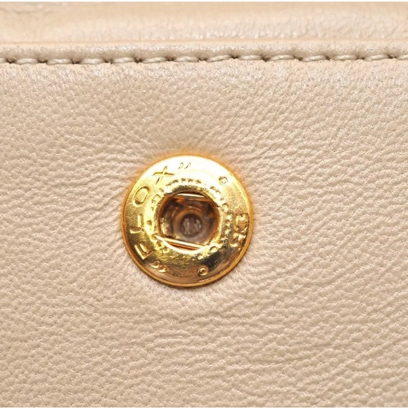 CHANEL Calf Skin Matelasse Vintage Pouch Purse Beige - Picture 16 of 16